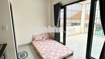 TRỐNG 1 CĂN HỘ BANCOL LỚN,MỚI,  FULL NỘI THẤT, PHÚ NHUẬN