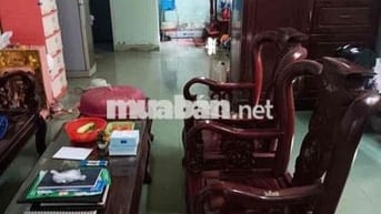 Bán nhà chủ ở Ngang 4x8,5m nở hậu hẻm 450 Đoàn Văn Bơ P14 Q4