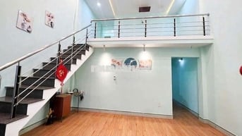 BÁN NHÀ KIỆT CÁCH MẠNG THÁNG 8