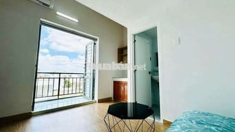 DUPLEX BAN CÔNG_CỬA SỔ FULL NỘI THẤT_MẶT TIỀN Q8 SÁT ĐH STU