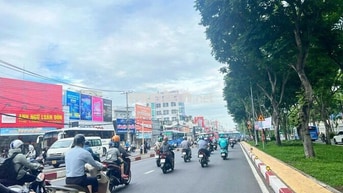 Thu nhập 400tr/tháng, nhà 3 tầng góc 2 MT Võ Văn Ngân, Tp. Thủ Đức,
