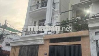 nhà hẻm oto 8m , 5 *20 , 5 phòng ngủ 6 nhà vệ sinh