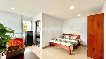 🏠CĂN HỘ STUDIO FULL NỘI THẤT MÁY GIẶT CỬA SỔ10P DI CHUYỂN QUA VLU CS3