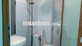 PHÒNG CHÍNH CHỦ MỚI XẬY - QUẬN 11