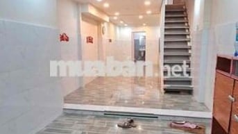 Nhà đẹp Nguyên Q1 – gần Mặt tiền, 3PN, 17tr/th – khu hiếm, ở GĐ,