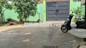 🏡Cho thuê nhà + sân vườn (hẻm CPhạm Hùng, hẻm trước nhà 6m xe hơi 🚘🚖 x