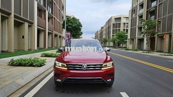 Volswagen Tiguan model 2020 Allspace đi ít 24k km