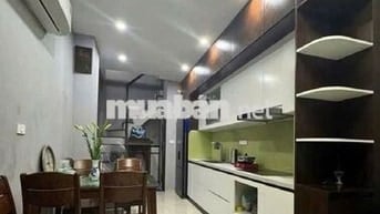 Bán nhà đẹp Phùng Chí Kiên, 30m2, 5T, ô tô tránh, thoáng-full nội thất