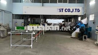 Bán nhà xưởng 300m2 vị trí đẹp Đang có thu nhập Tốt