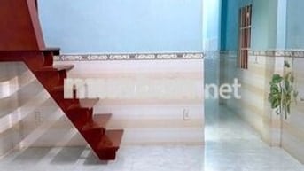CHO THUÊ NHÀ 2 TẦNG 53M TRUNG MỸ TÂY, Q12 HẺM XE HƠI CHỈ 6TR/T