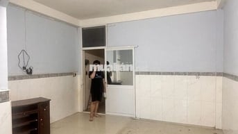 Trọ 4.5tr, 35-40m2, lối đi riêng, ngay trung tâm q8 - Tạ Quang Bửu p3