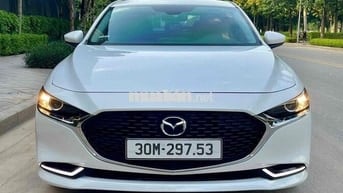 Mazda 3 2022 1.5L Luxury - 67000 km