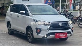 Innova 2022 2.0G AT Màu Trắng, Xe Công Ty Đi Ít