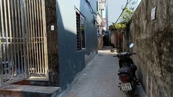 BÁN NHÀ MỚI XÂY TẠI SIÊU QUẦN, TẢ THANH OAI THANH TRÌ