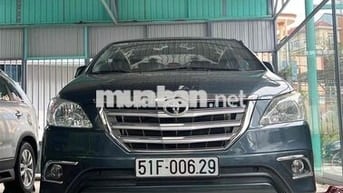 Toyota Innova 2015 2.0G - 83790 km