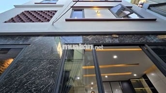 Cần bán nhà 4 tầng ngang 8m sau lưng mặt tiền Dũng Sĩ Thanh Khê