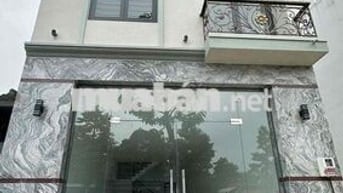 MT Lê Thị Hà ngay tt Thị Trấn Hóc Môn trệt 2 lầu 234m2 sàn suốt