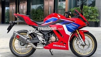 Honda CBR 150R 2024