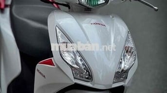 Vision 2018 Smarkey Trắng Đen có góp