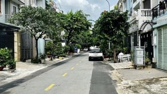 Bán Căn Villa Phố Đường số 52 Khu Văn Minh . DT: 8 x 20m, 3 tầng đẹp