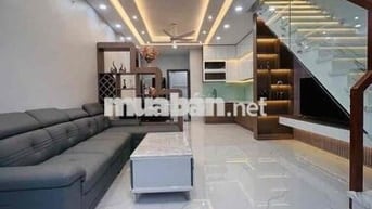 Bán nhà quận 7 5mx23m Huỳnh tấn phát sát mặt tiền đường
