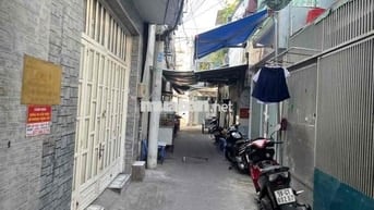 Bán nhà Q7- Tân Hưng-gần40m2- trần xuân soạn-3tỷ4-3PN Bán nhà Q7- Tân