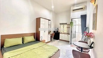 🚨Studio Balcony Full Nội Thất - Gần Ngã Tư Hàng Xanh, Chợ Bà Chiểu🚨