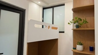 Cho thuê 01 phòng ở 12m2, chung cư dân trí cao, Trung tâm thành phố