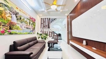 PHÚ DIỄN - Ô TÔ ĐỖ CỬA - NGÕ THÔNG - 6 TẦNG THANG MÁY