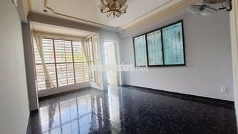 Cho thuê phòng ở cmt8 trung tâm