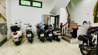 BÁN NHÀ 5 TẦNG TRONG NGÕ MẶT ĐƯỜNG CẦU GIẤY, MẶT TIỀN RỘNG HƠN 5M
