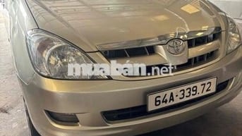 Toyota Innova 2006 - 171000 km