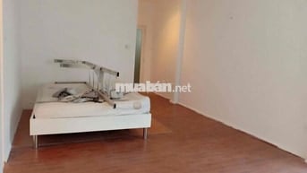 Phòng 5 triệu - Mặt tiền đường tôn thất thuyết quận 4 phòng lớn 3-4 bạ