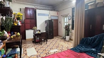 Ban nha tang 3+4 pho Ba Triệu chính chủ 