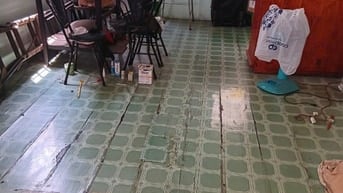 Bán nhà Ngang 4x8,5m nở hậu hẻm 450 Đoàn Văn Bơ P14 Q4