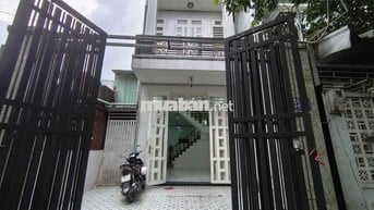 NHÀ 1 TRỆT 1 LẦU DT 5 x 17 NGAY CHỢ THỚI TỨ HÓC MÔN - ĐƯỜNG Ô TÔ TẢI