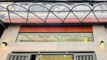 Chủ gởi bán nhanh căn Lương Thế Vinh-Tân Phú 1Tỷ990 DT 65m2 hẻm xe hơi