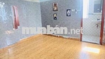 CHO THUÊ PHÒNG SẠCH VÀO Ở NGAY giá 2,5 triệu 174 trịnh đình trọng