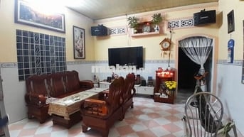 Bán nhà Linh Xuân 200m2 hẻm xe hơi Thủ Đức chỉ 13.5 tỷ