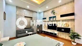 Căn hộ  FULL - TÁCH BẾP - CỬA SỔ  ngay Tên Lửa
