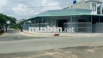 Bán dãy trọ căn góc 2 Mặt tiền đường nhựa 10m thông KDC Tân Đức