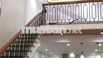 BÁN NHÀ 2.5 TÀNG KIỆT Ô TÔ NGỦ TRONG NHÀ