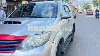 Toyota Fortuner 2014 2.5G - 240000 km