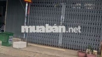 Bán nhà riêng gần chợ đầu mối Hóc Môn, 4,9 tỷ, 60m2.