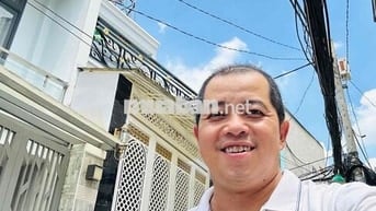 NHÀ MỚI 100m2, 5 TẦNG, NHÀ BÈ, HẺM XE HƠI, DỌN VÀO Ơ NGAY.