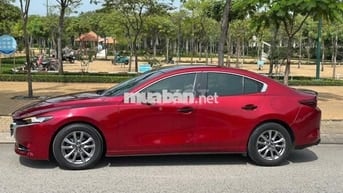 Mazda3 2022 luxury