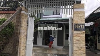 Bán nhà 1 triệt 1 lầu và 3 phòng trọ