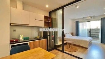 Căn Hộ 1PN Ban Công 30m2 - Máy Giặt Riêng - Khu Ẩm Thực Phan Xích Long