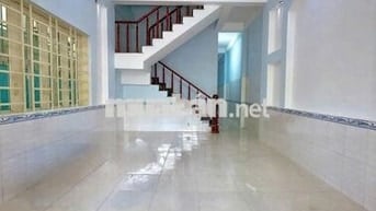 Bán nhà 3 lầu mặt tiền đường KDC Biconsi Dĩ An