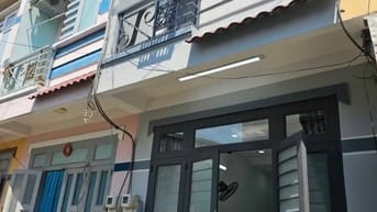 Bán định cư gấp nhà Bến Vân Đồn P2 Quận 4, 55m² - Giá cực tốt 2,8 tỷ